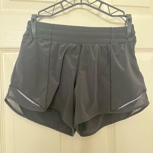 Lululemon Black Hotty Hot 2.5” Running Shorts